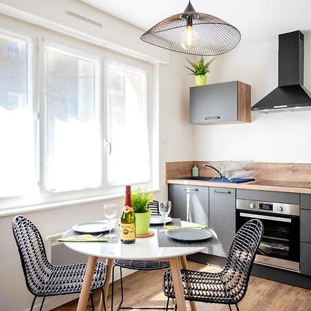 Chic Appartement Malouin, Parking - Plages & Commerces A Proximite Saint-Malo Exterior photo